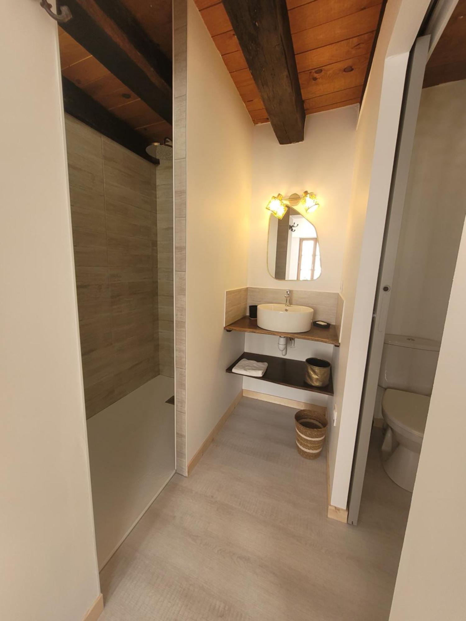 Hotel Lekker Slaap Parthenay Esterno foto