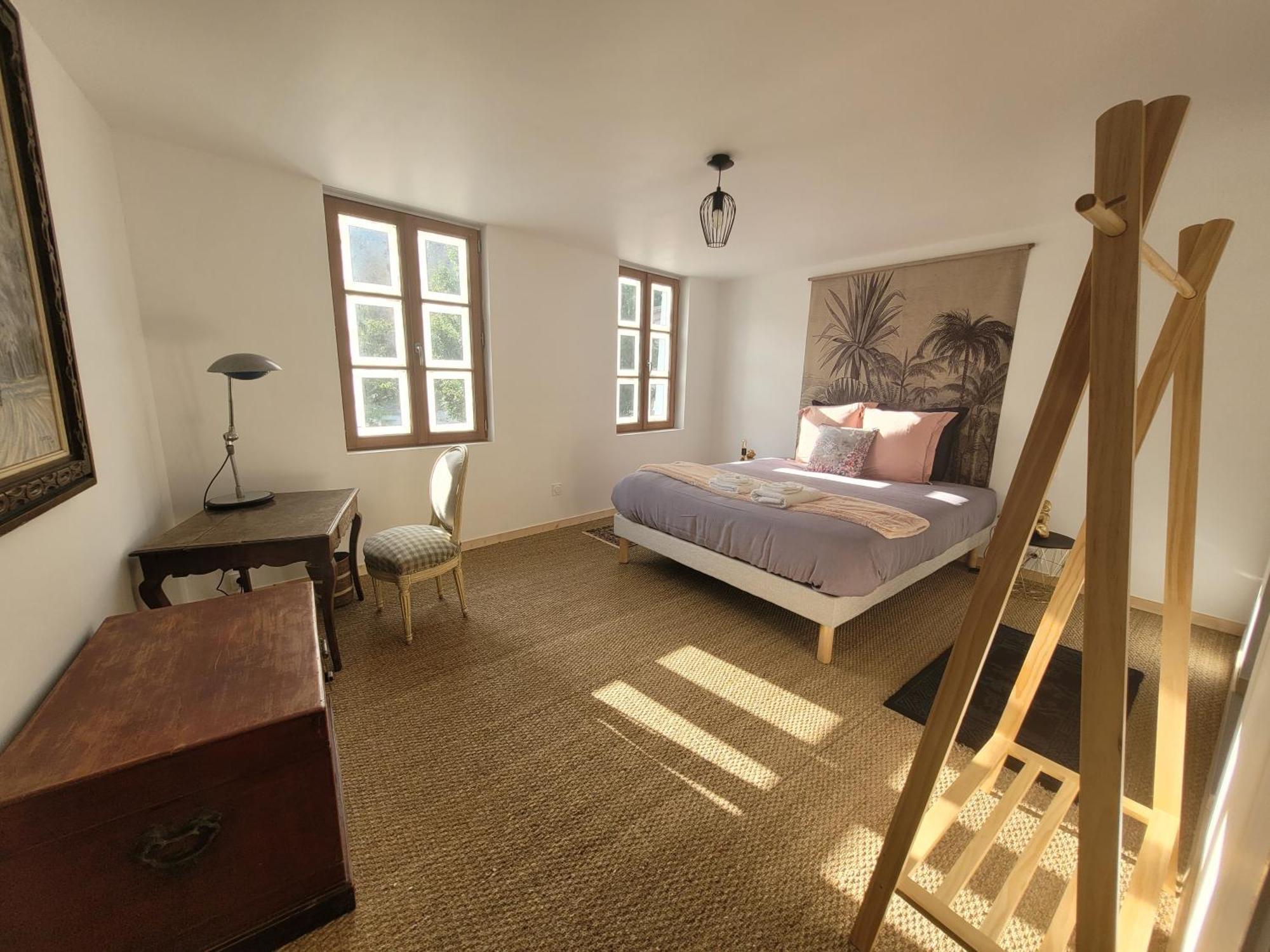 Hotel Lekker Slaap Parthenay Esterno foto